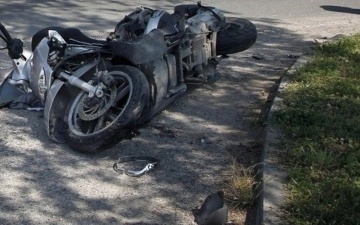 В результате ДТП в Нарве пострадал водитель мопеда 