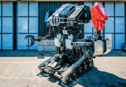  Компания MegaBots продаёт боевого робота — купить его может любой 