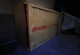 Ducati 996R простоял более 10 лет в заводском боксе