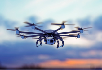 В Нарве за несанкционированный запуск дрона мужчину оштрафовали на 80 евро 