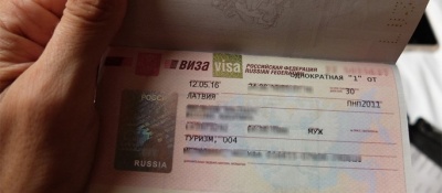 Власти Петербурга предложили ввести бесплатные визы для туристов