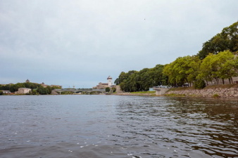 В реке Нарве утонул мужчина