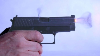 Продавец в Ласнамяэ воспользовался оружием в целях самообороны и застрелил грабителя 
