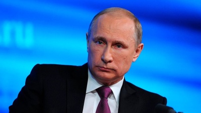 Россияне стали прохладнее относиться к Путину  