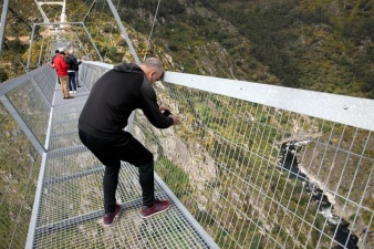  В Португалии открылся самый длинный подвесной мост в мире