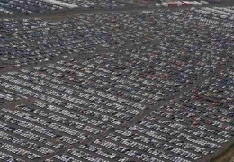 Миллионы нереализованных автомобилей попадают на «кладбище»