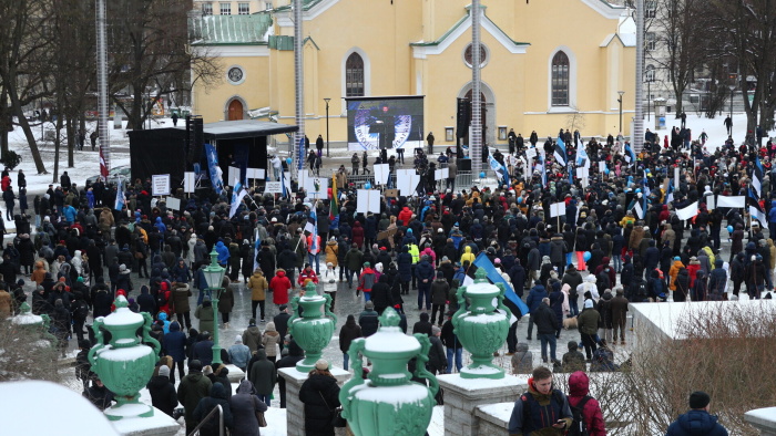 Жители Кохтла-Ярве на митинге EKRE: приехали поддержать идею, а не саму партию