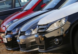 Одна напасть за другой: Volkswagen отзывает 800 тысяч автомобилей из-за проблем с педалями