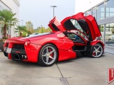 Ferrari LaFerrari с минимальным пробегом продается за 3 миллиона долларов