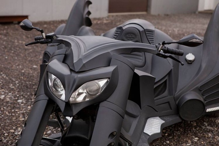 Трехколесный мотоцикл Бэтмена от польских мастеров