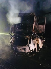 В Рапламаа легковушка столкнулась с грузовиком: один человек погиб 