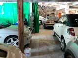 Полицейские нашли 26 угнанных редких спортивных автомобилей на ферме в Испании 