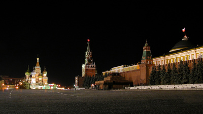Кремль прокомментировал заявления о возможности введения США новых санкций против РФ