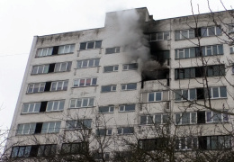 ФОТО: пожар в нарвской девятиэтажке, жертв нет 