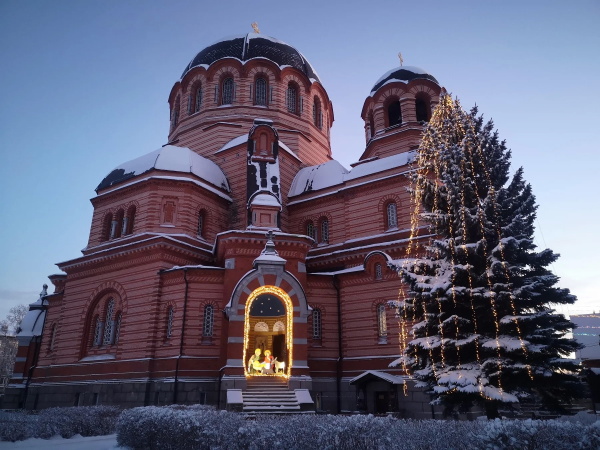 ФОТО | Как церкви Нарвы готовятся к празднику Рождества Христова