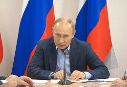 Путин: выплаты пострадавшим от паводка должны начаться незамедлительно
