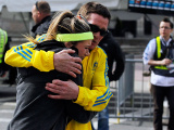 Двойной взрыв у финишной черты Бостонского марафона: есть погибшие и пострадавшие