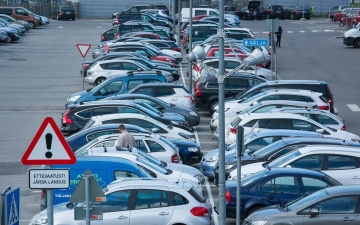 Правительство Эстонии договорилось о пошлинах при регистрации автомобилей 
