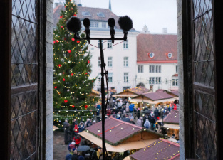 Таллинн оказался в списке городов, отдых в которых больше всего дорожает под Новый год 