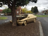 В Мельбурне Тойоту Камри покрасили золотой краской