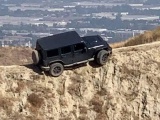 Чем круче джип, тем дальше идти за вертолётом: брошенный Jeep Wrangler на вершине калифорнийской горы