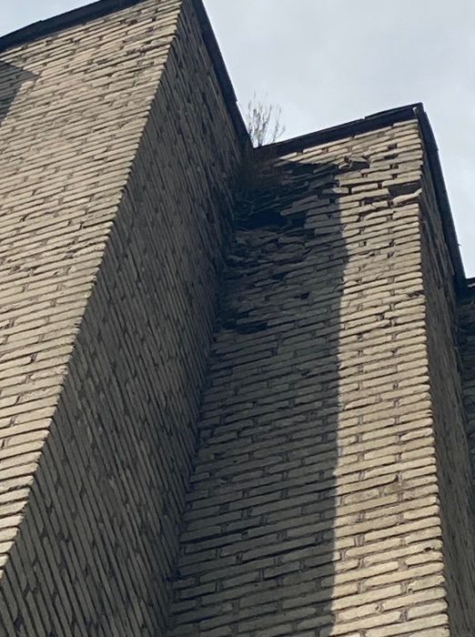  ФОТО: Реставрация кирпичной кладки водонапорной башни на "12-ти этажке"