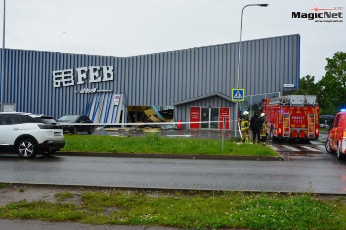 В центре Нарвы обрушилась часть магазина