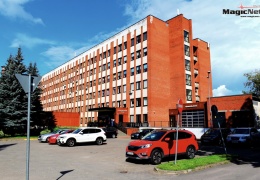 Нарвские медики призывают горожан вакцинироваться от гриппа и новых штаммов COVID