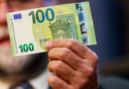Около 80 000 одиноких пенсионеров получили пособие в размере 115 евро 