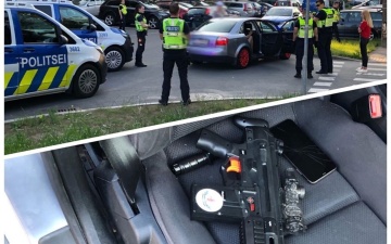 Полиция не оценила шутку: в Ласнамяэ женщина из окна автомобиля размахивала автоматом 
