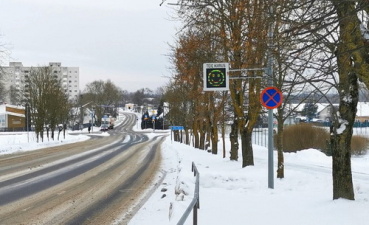 На улицах Нарвы появились табло по измерению скорости