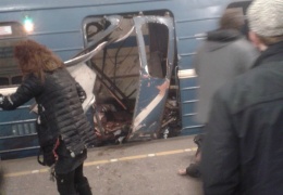 После взрыва в петербургском метро закрыты семь станций