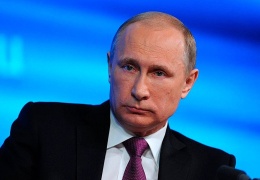 Россияне стали прохладнее относиться к Путину  