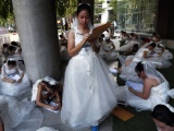 Ежегодный забег невест в Бангкоке