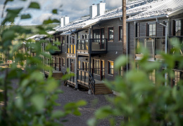 В Нарве фирма-производитель модульных домов прекращает деятельность: сократят свыше 100 человек 