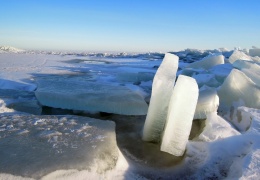В Эстонии запрещен выход на лед водоемов 