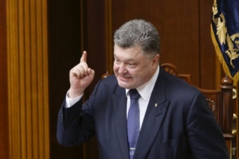 Порошенко вновь попросил поставить оружие Украине и заявил, что после агрессии РФ он ничего не боится