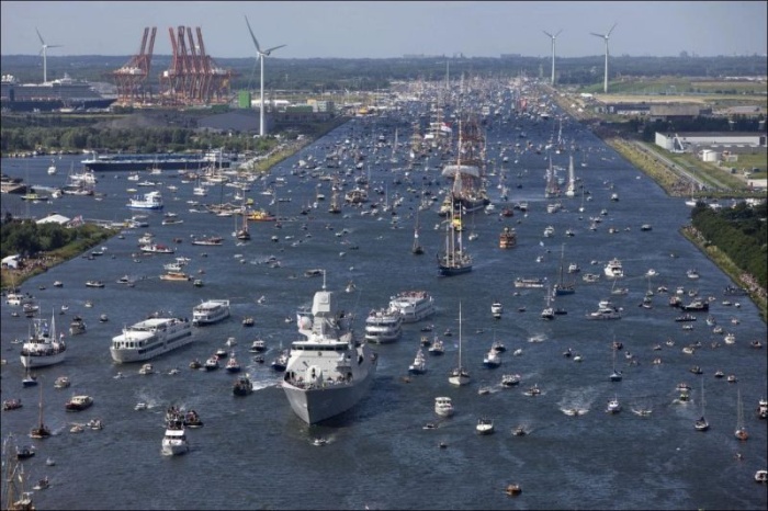 Sail Amsterdam 2015 — самый большой парад судов