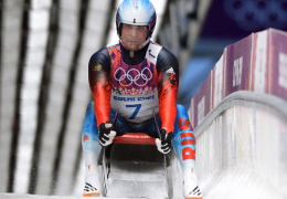 Россиянин Демченко взял серебро в санном спорте, Лох - олимпийский чемпион