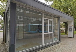 Павильон на Петровской площади пустует уже год, несмотря на сниженную арендную плату