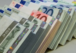 Правительство утвердило внеочередное повышение базовой части пенсии на 20 евро
