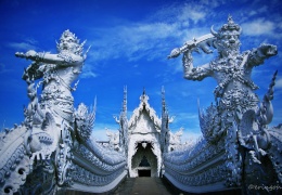 Wat Rong Khun – самый необычный храм Таиланда
