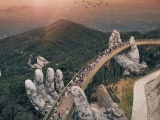 Поразительный мост во Вьетнаме