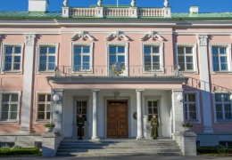 Профсоюз просит президента не обнародовать поправки к Закону о трудовом договоре