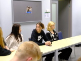 Нарвские гимназисты пообщались с офицерами НАТО