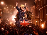  Великобритания в огне: как отметили Ночь Гая Фокса