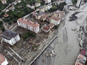 Наводнение на севере Турции: число жертв увеличилось до 64