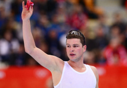 Конькобежец Крамер победил в Сочи с олимпийским рекордом