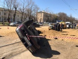 Мощный подземный взрыв прогремел под машиной в Одессе