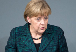 Пресса оценила новую политику Меркель в отношении РФ: вместо "локомотива" в ЕС - поддержка оппонентов